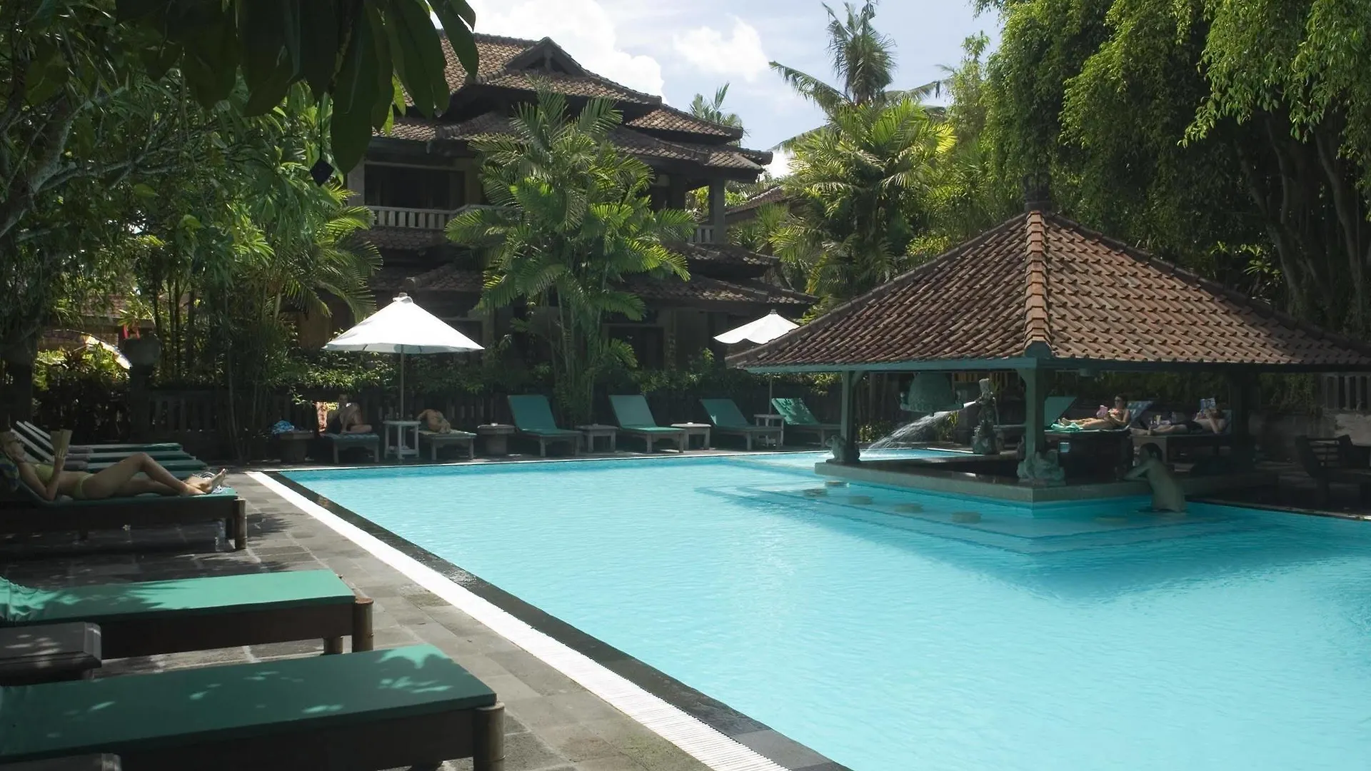 Hotel Puri Bambu Jimbaran