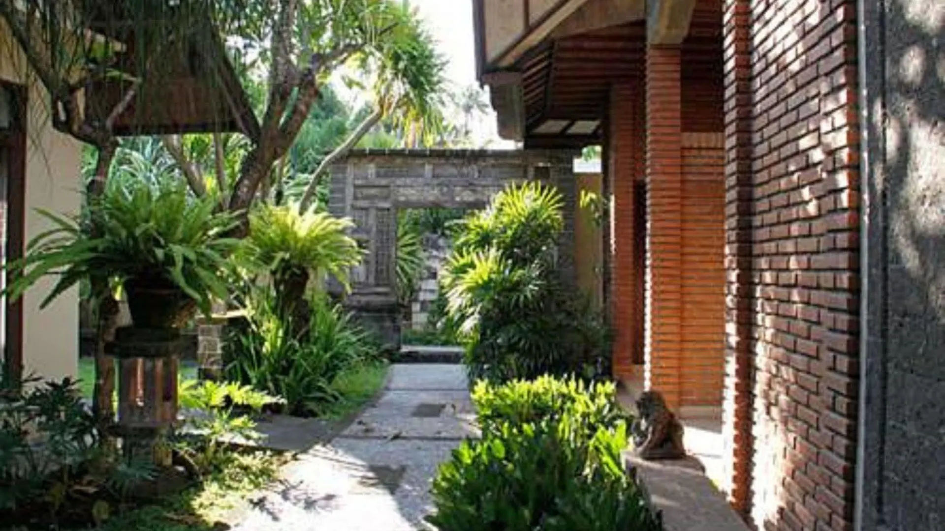 Hotel Puri Bambu Jimbaran